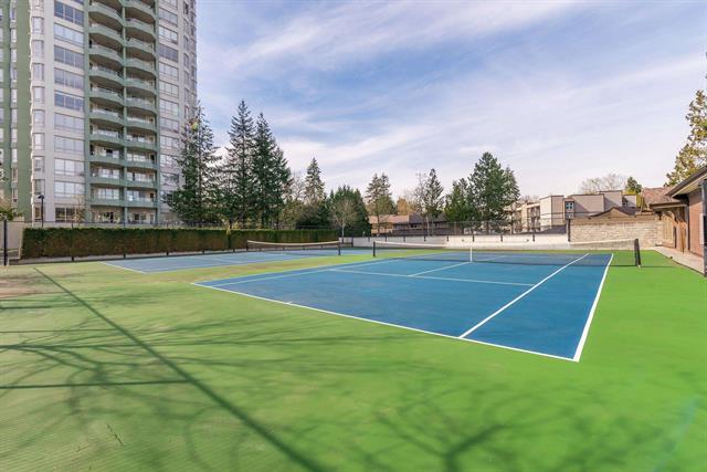 This photo shows the tennis court of The Stanley 10082 148 Street
