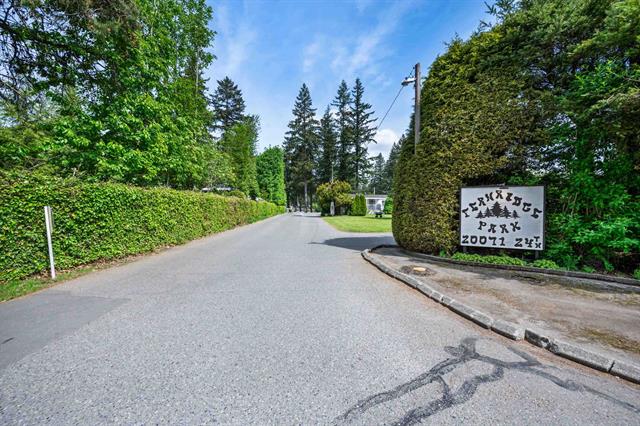 image shows the entrance to Fernridge mobile home park 20071 24 Avenue