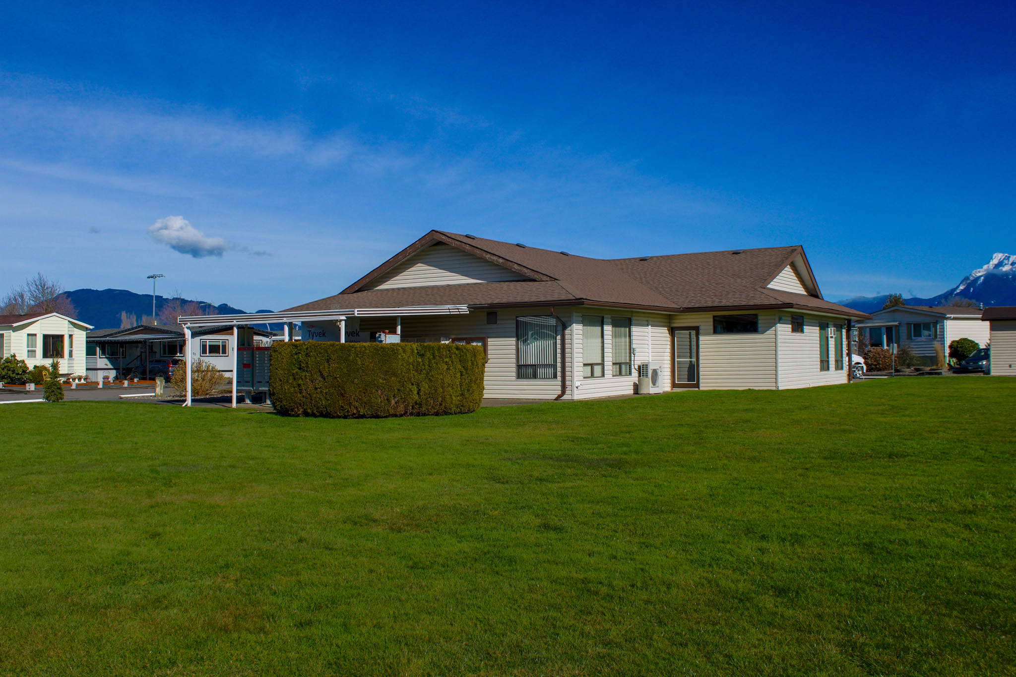 Rainbow Estates 9055 Ashwell Road - East view - clubhouse