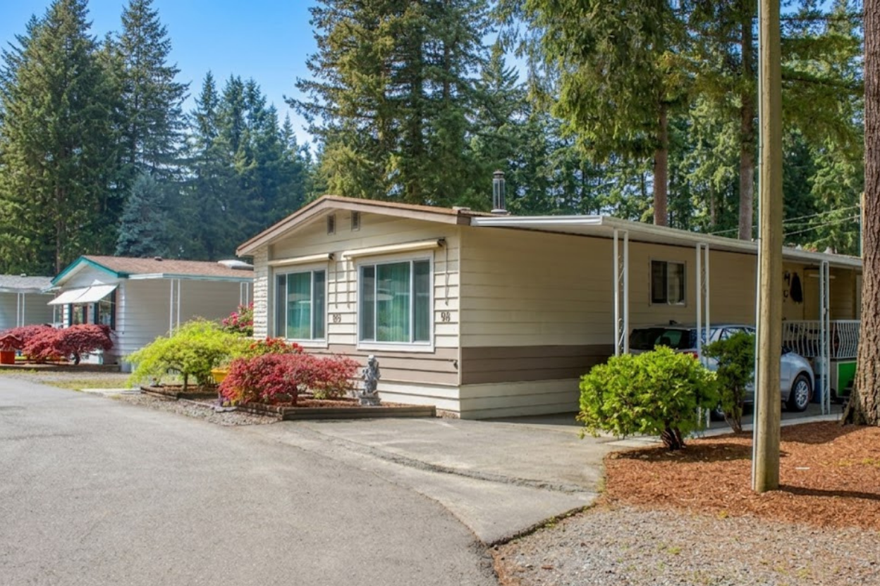 Fernridge Mobile Home Park 20071 24 Avenue Langley BC - image shows some homes and scenery in the complex