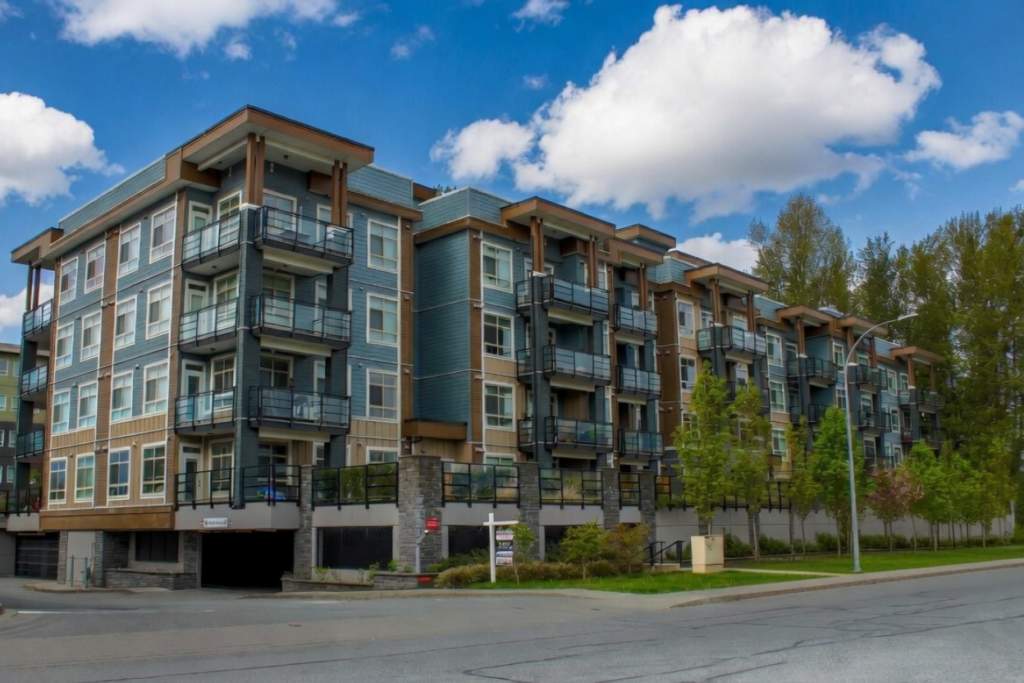 The Elliot Condos for Sale 45562 Airport Road, Chilliwack BC