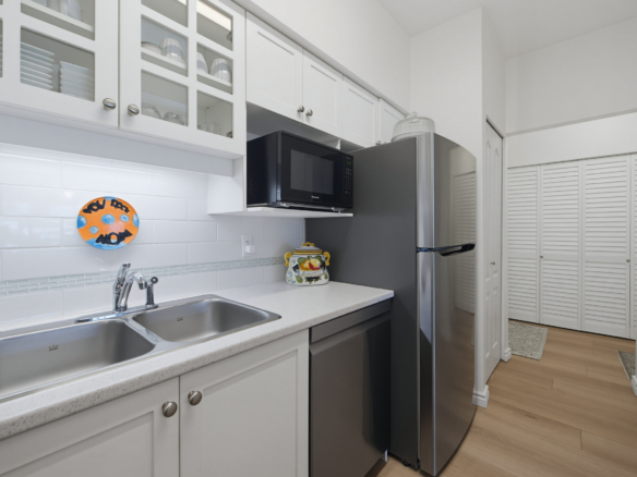 Kitchen cabinets and appliances